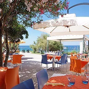 Acquaviva Village Camping Village de vacances